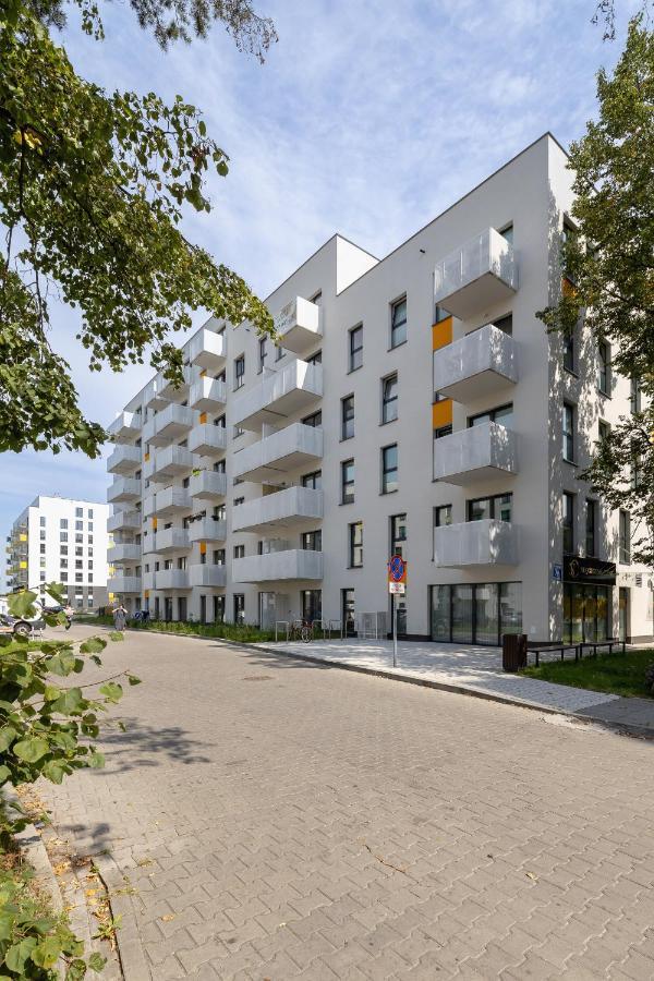Comfy Apartment Pachonskiego With Parking In Krakow By Noclegi Renters Exterior foto